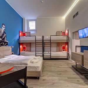Standard Familien-Zimmer mit Kingsize-Bett